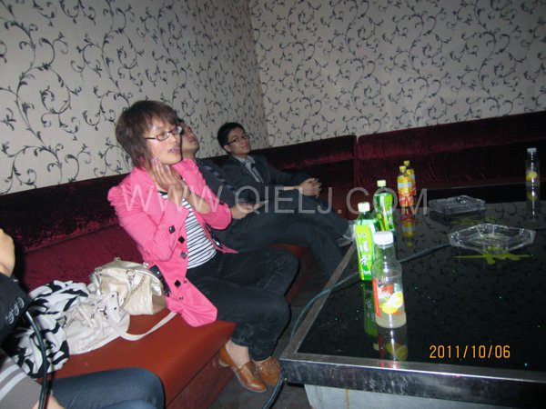 2011年10月，鄭州企鵝糧油機(jī)械有限公司--外貿(mào)部，十一國慶節(jié)團(tuán)體活動(dòng)！(圖10)