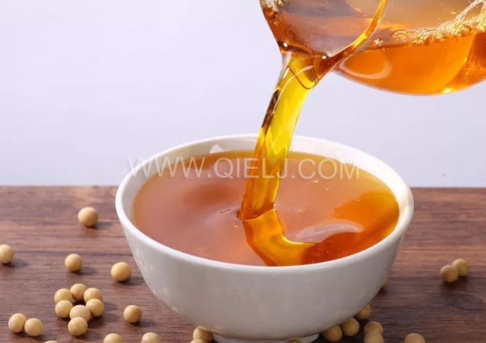 大豆油精煉加工設(shè)備，企鵝優(yōu)化工藝降低生產(chǎn)成本(圖1)